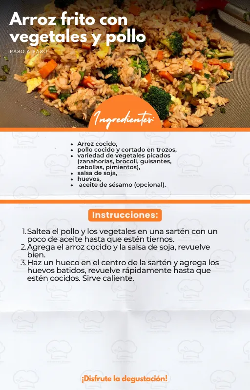 Arroz frito con vegetales y pollo